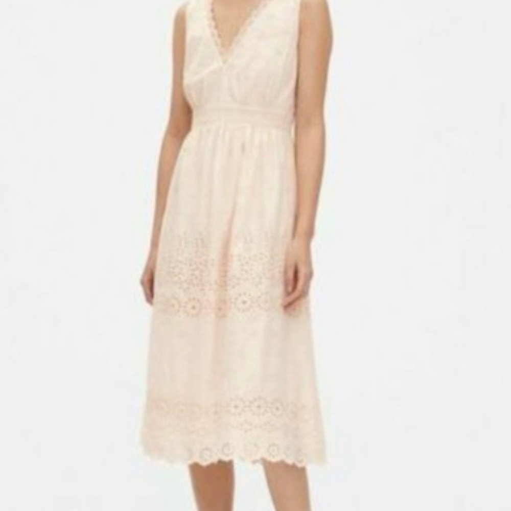 GAP Cream Midi Sundress with V-Neck and Tiered Design